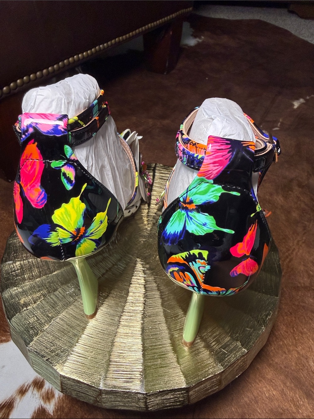 Betsey Johnson White Polka Dot Butterfly Ankle Strap Heels - Picture 3 of 6